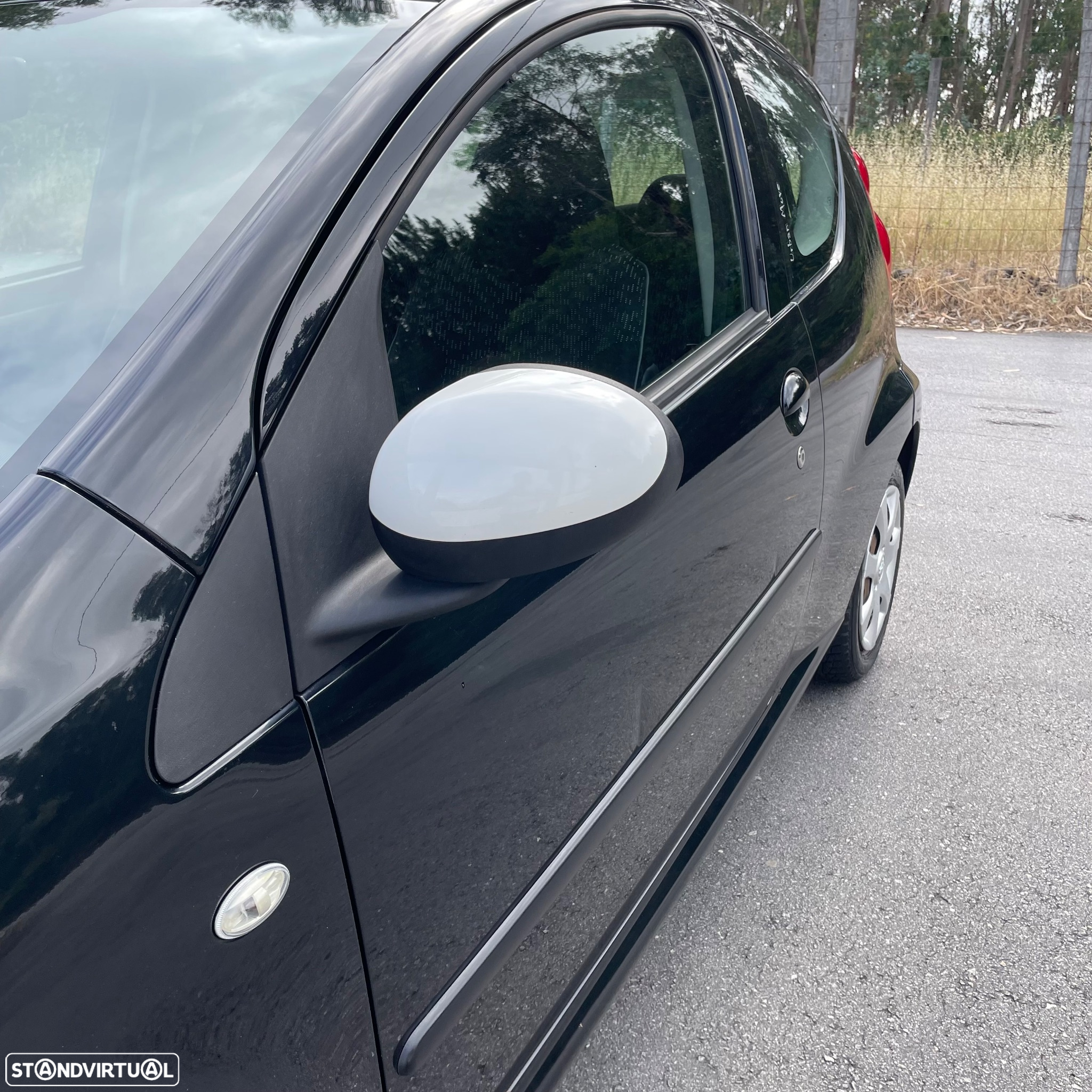 Peugeot 107 1.0 Urban - 8