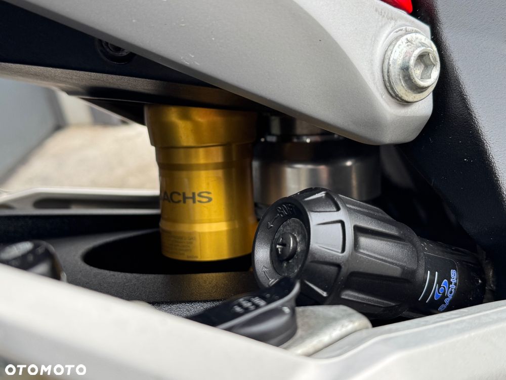 MV AGUSTA Turismo Veloce - 27