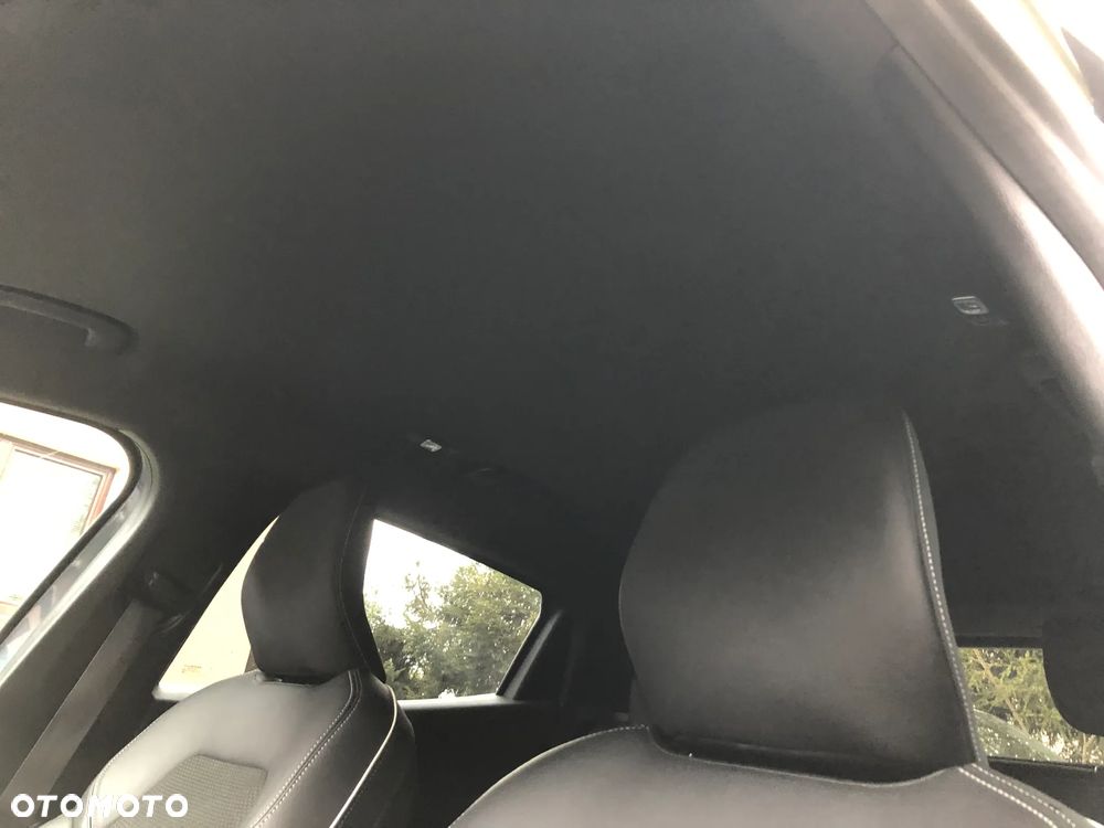 Renault Clio TCe 90 EVOLUTION - 26