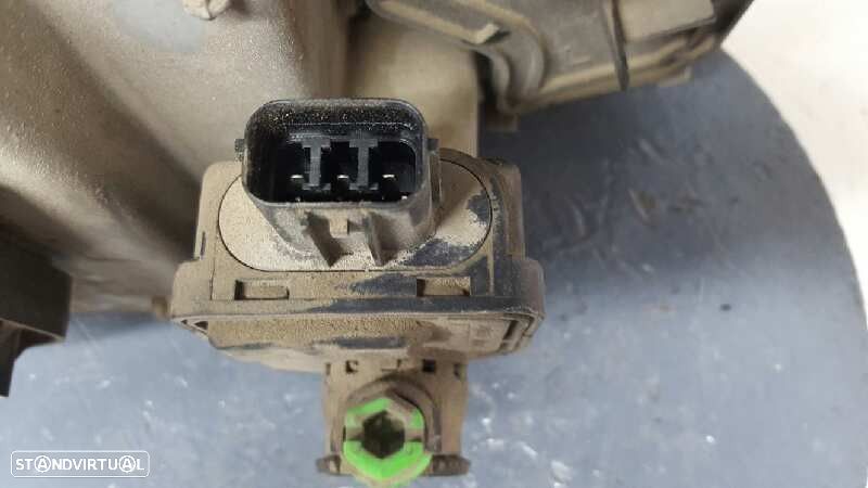 FAROL ESQUERDO MG ROVER SERIE 400 (RT) 1.6 CAT - 2