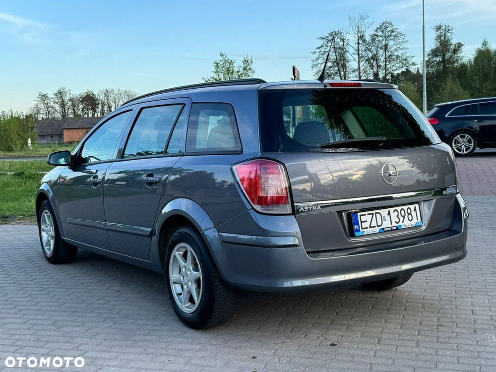 Opel Astra - 11