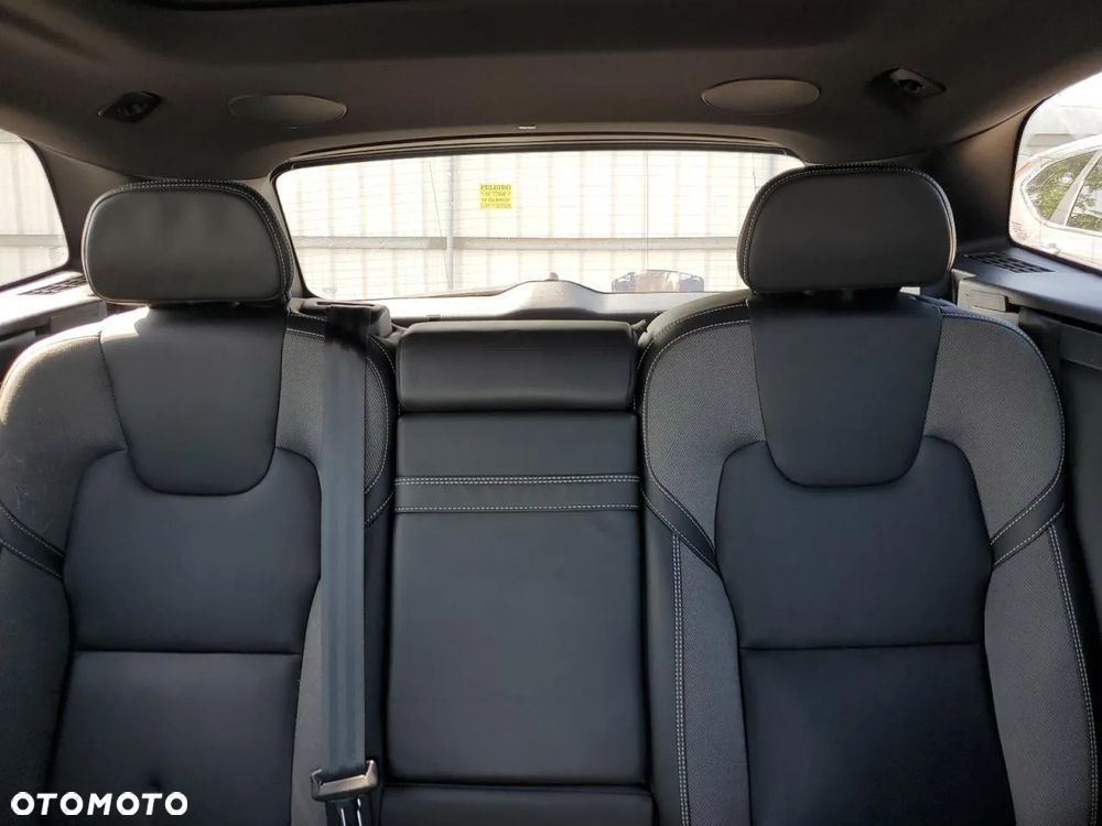 Volvo XC 60 B6 B AWD Geartronic RDesign - 9