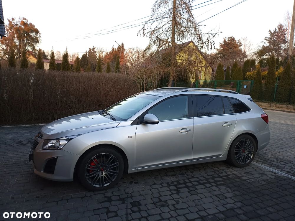 Chevrolet Cruze 1.7 LT - 1