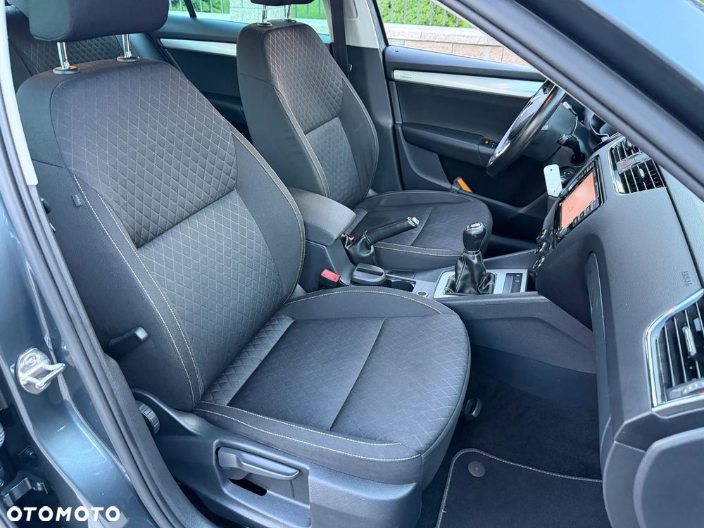 Skoda Octavia 1.6 TDI DPF Elegance - 5