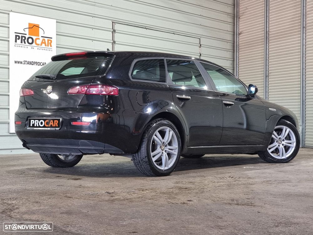 Alfa Romeo 159 Sportwagon 1.9 JTDm 16V Sportiva+ - 2