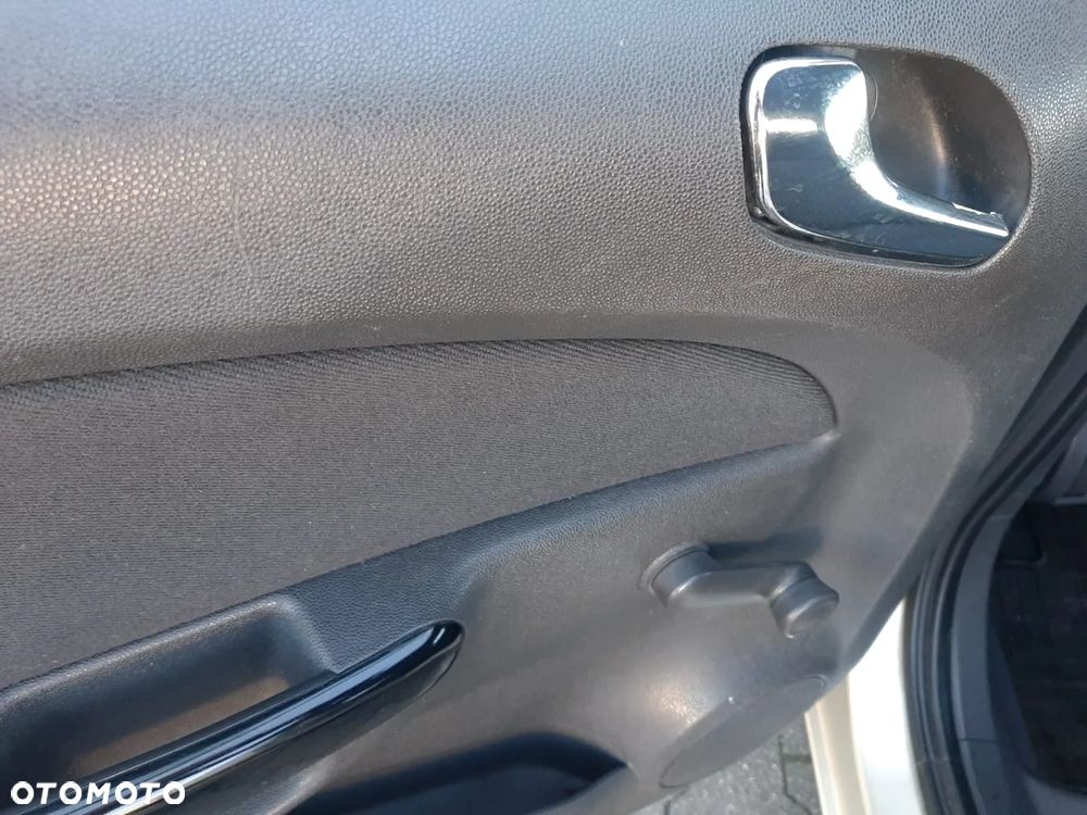 Opel Corsa 1.2 16V Enjoy - 26