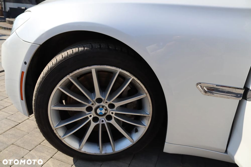 BMW Seria 7 750Li - 21