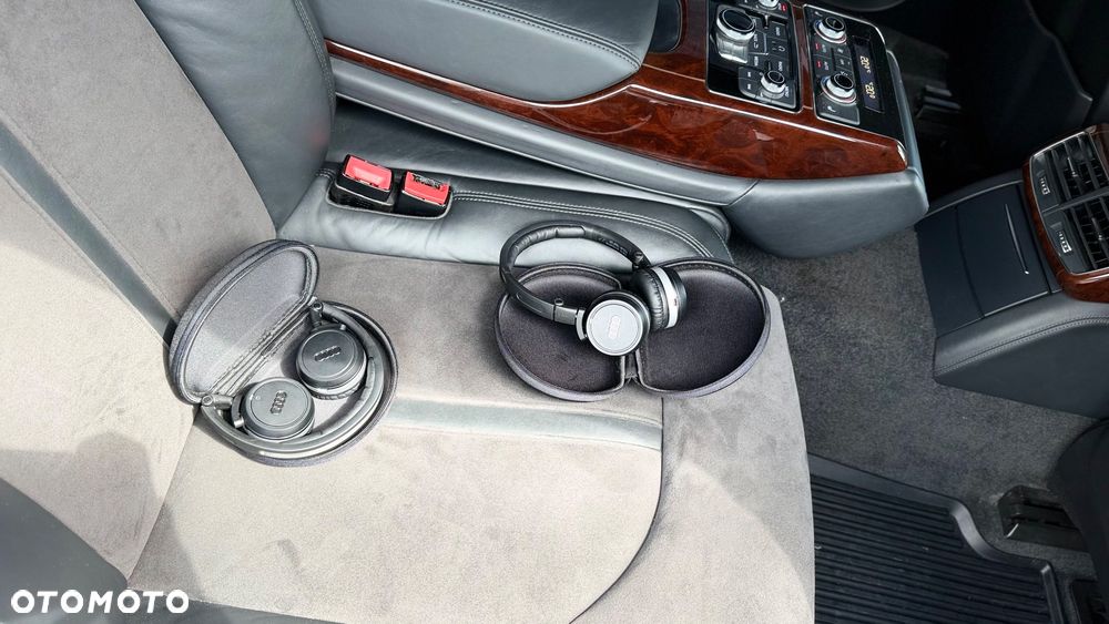 Audi A8 3.0 TDI DPF quattro tiptronic Langversion - 36