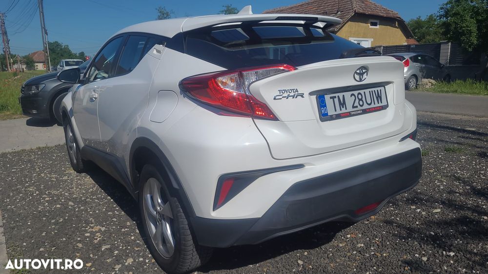 Toyota C-HR - 5