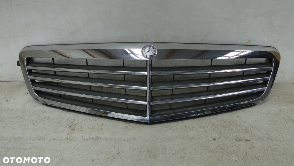 MERCEDES C-KLASA W204 ATRAPA GRILL ORYGINAŁ 07-11r - 1