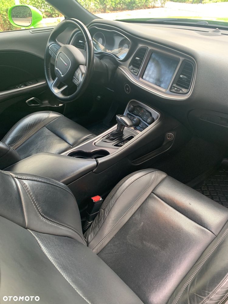 Dodge Challenger 3.6 SXT - 13