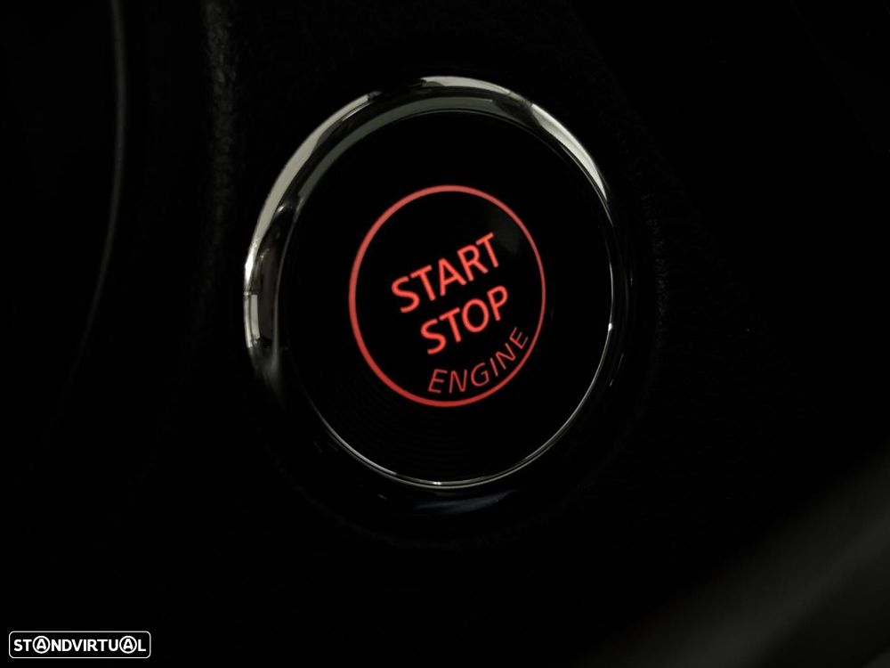 Nissan Qashqai 1.6 dCi Tekna Premium Pele S Alcantara Xtronic - 23