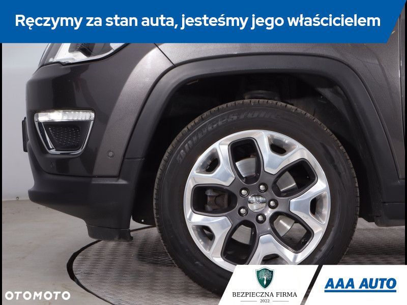 Jeep Compass - 17