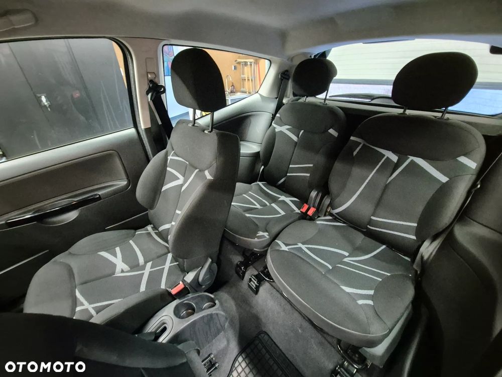 Citroën C2 1.4 VTR - 17