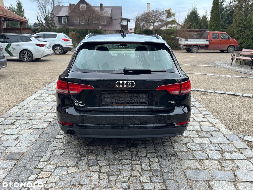 Audi A4 Avant - 6
