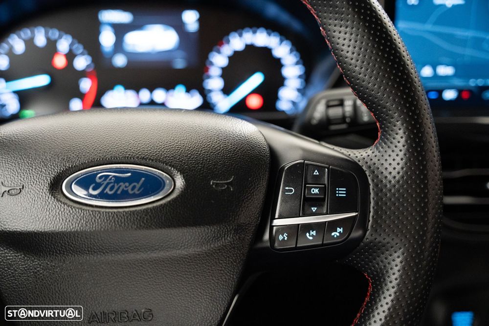 Ford Focus 1.0 EcoBoost MHEV ST-Line - 22