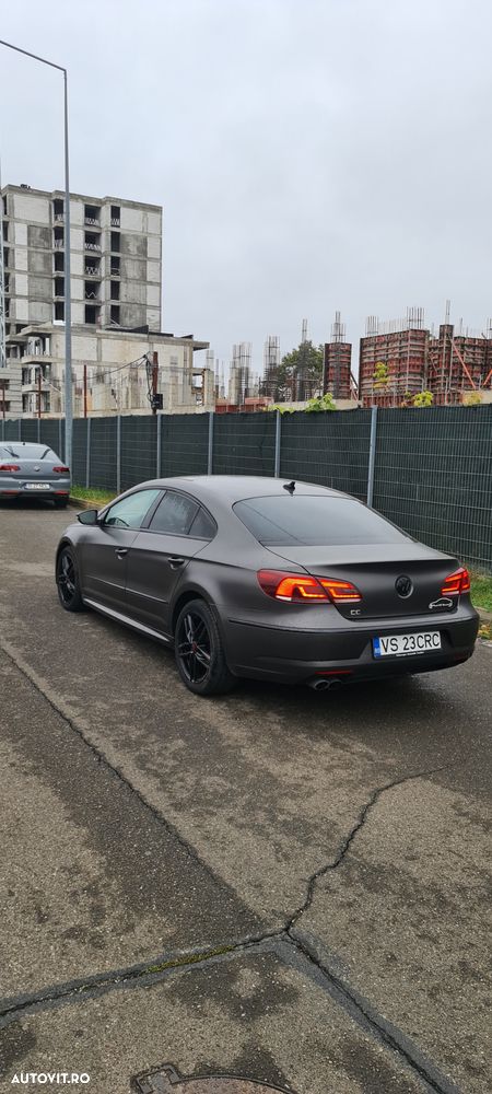 Volkswagen Passat CC - 2