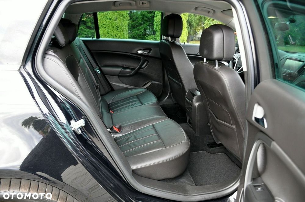 Opel Insignia - 19