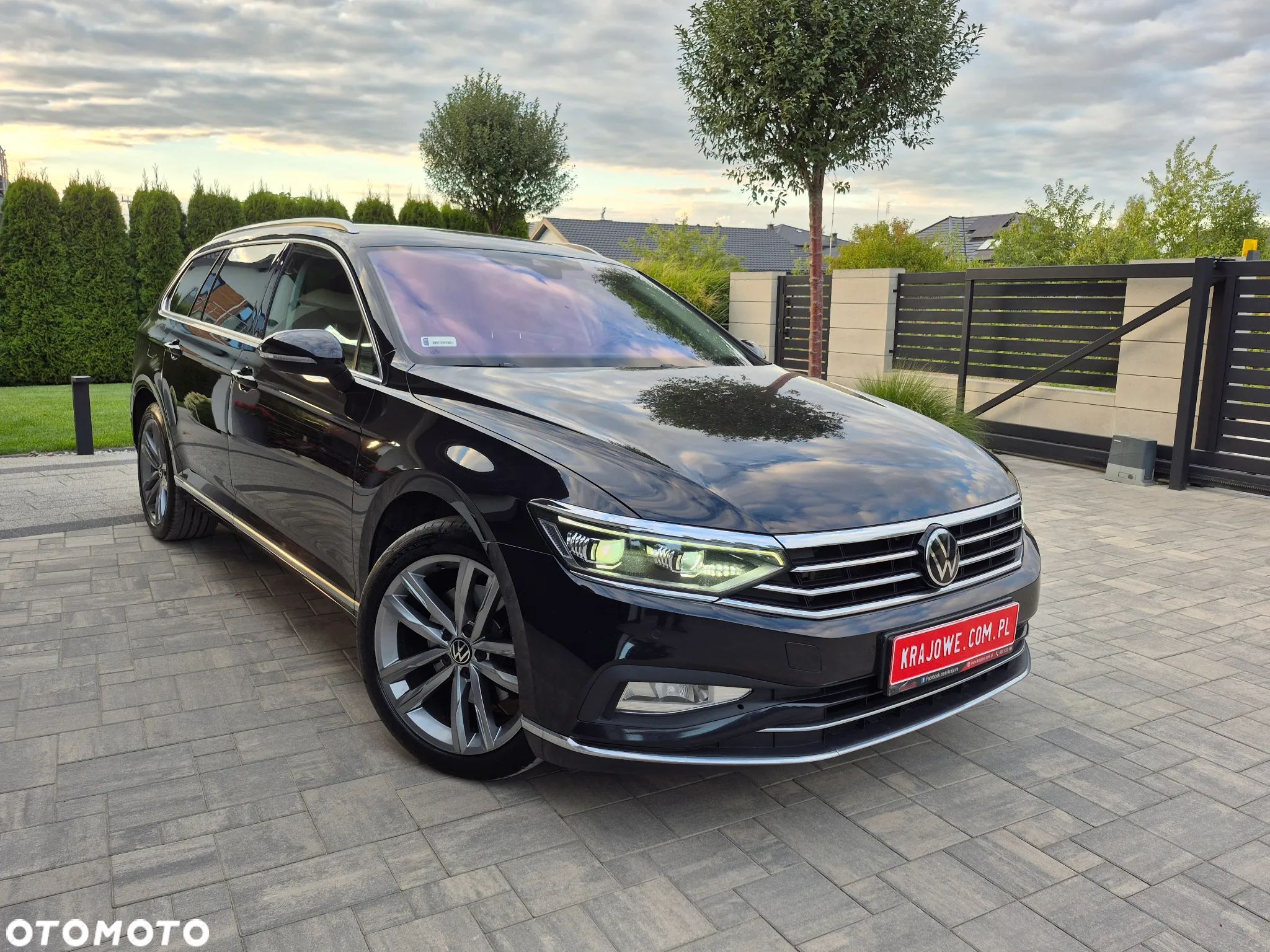 Volkswagen Passat 2.0 TDI 4Mot Elegance DSG - 1