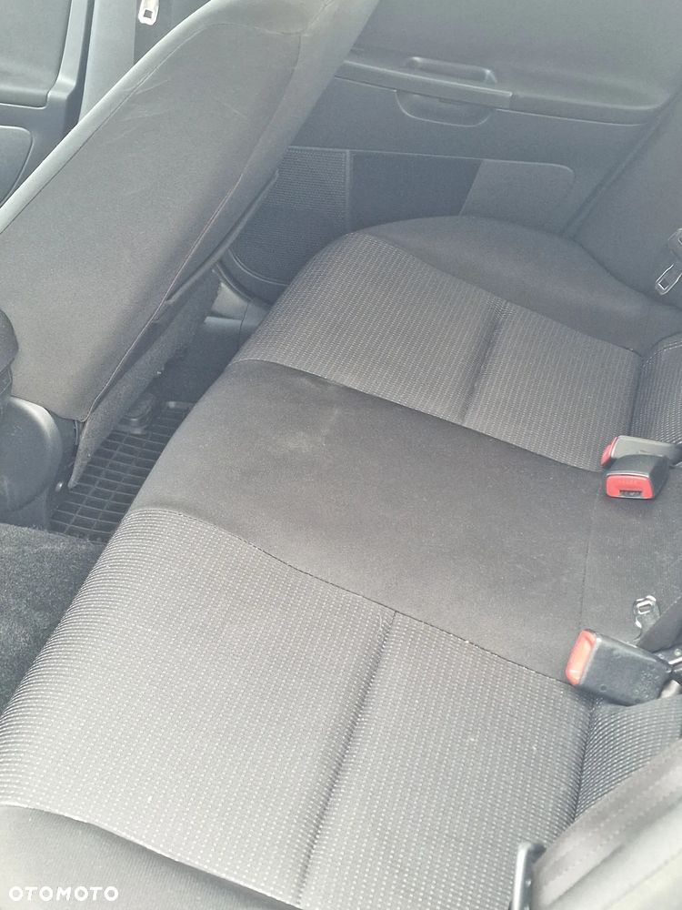 Mitsubishi Lancer 1.8 Invite - 11