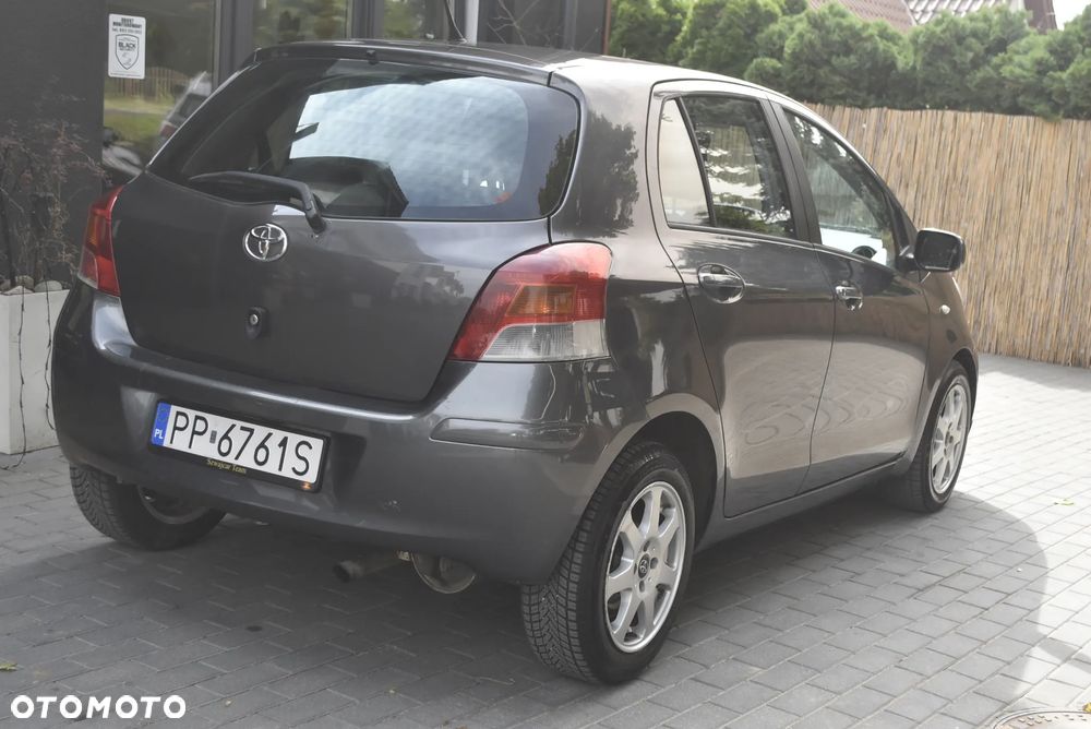 Toyota Yaris 1.33 VVT-i Life - 4