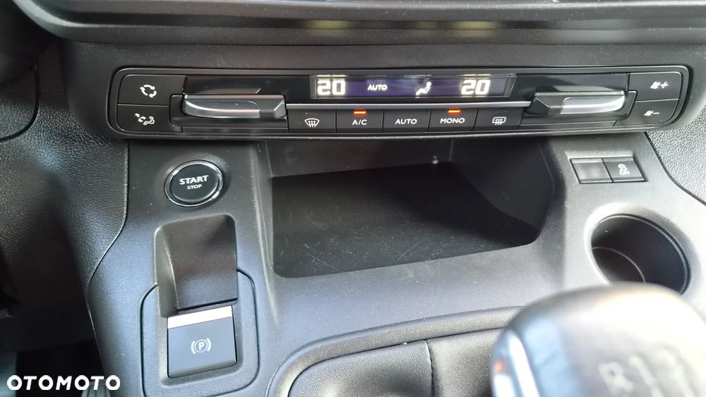 Citroën Berlingo M BlueHDi 130 SHINE - 12