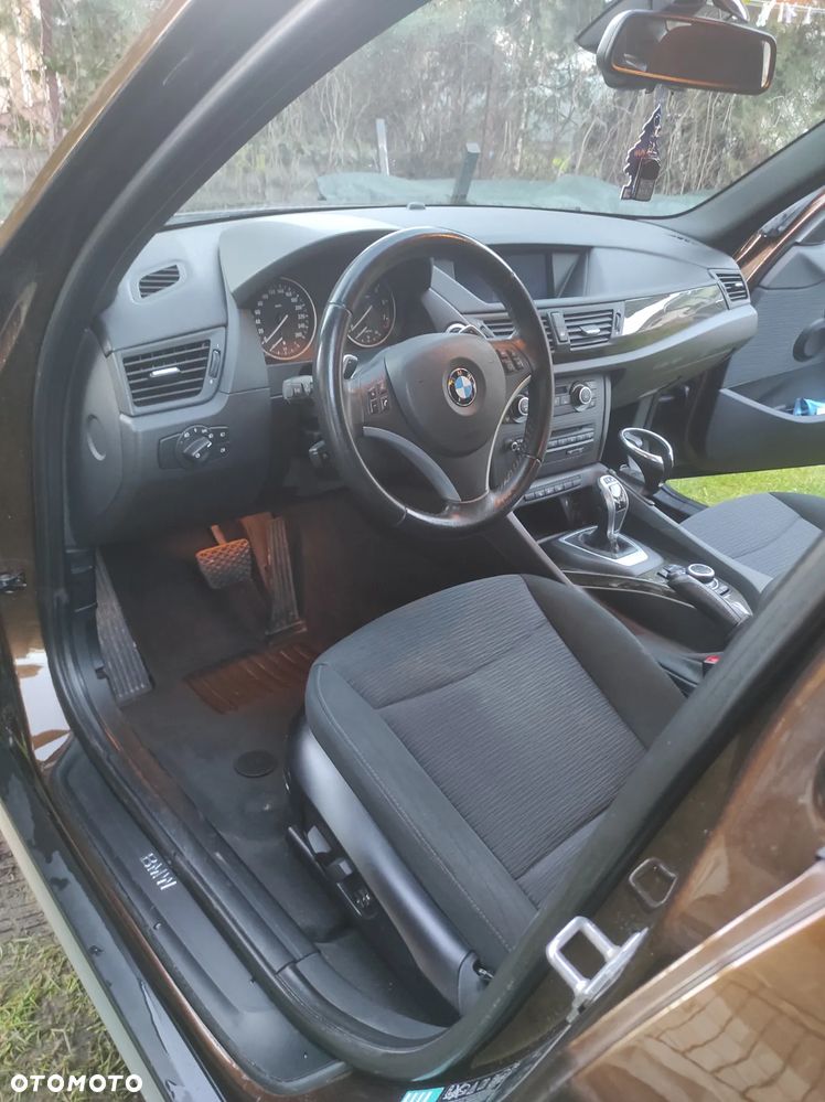 BMW X1 xDrive28i - 12