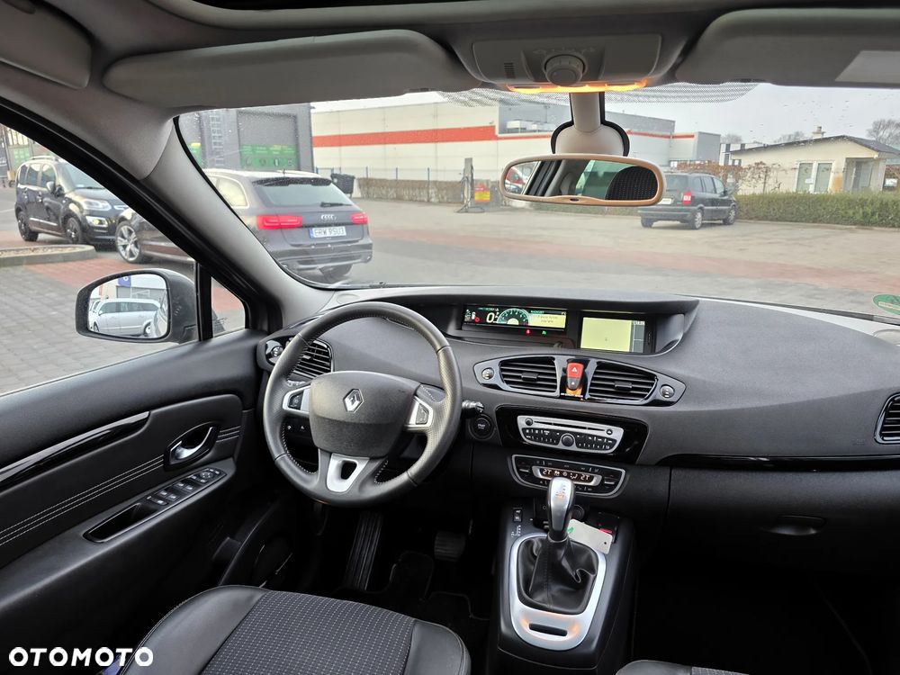 Renault Grand Scenic 2.0 16V 140 CVT Bose Edition - 6