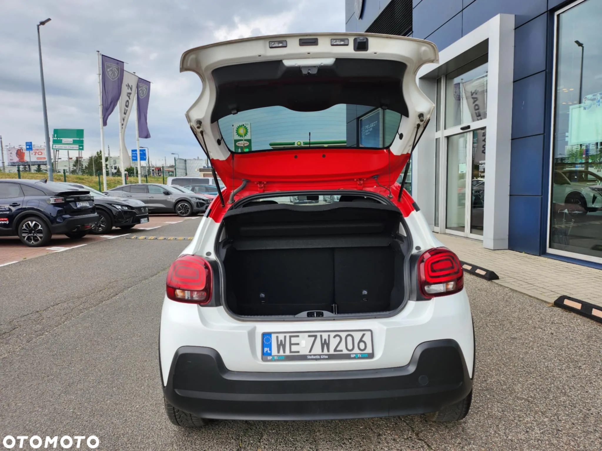 Citroën C3 1.2 PureTech Shine - 6