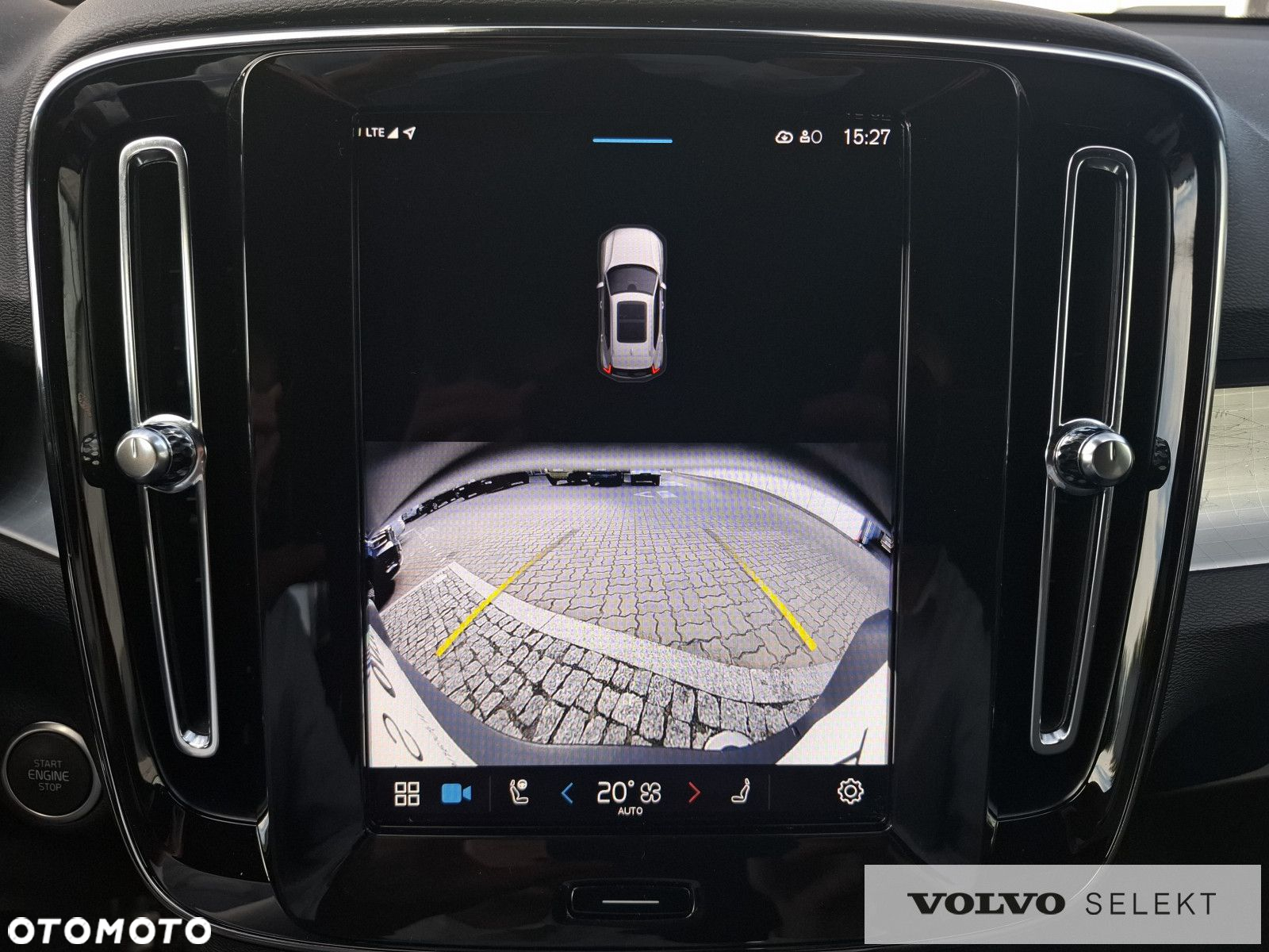 Volvo XC 40 - 23