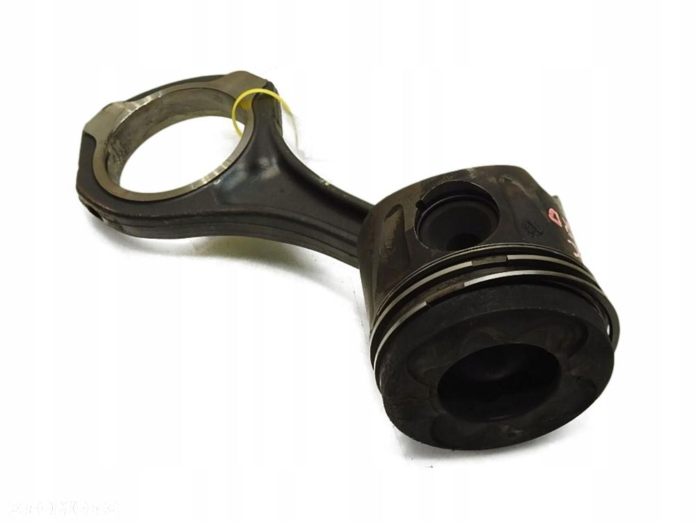 TŁOK KORBOWÓD CHRYSLER 300C 3.0 CRD V6 25000365 8340E - 1
