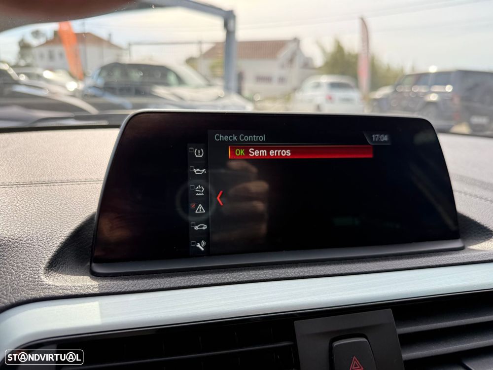 BMW 116 d Advantage Auto - 32