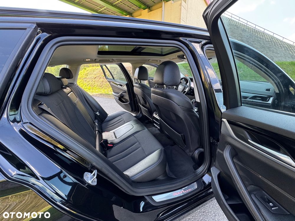 BMW Seria 5 - 30