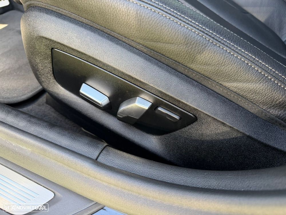 BMW 520 e Pack M - 16