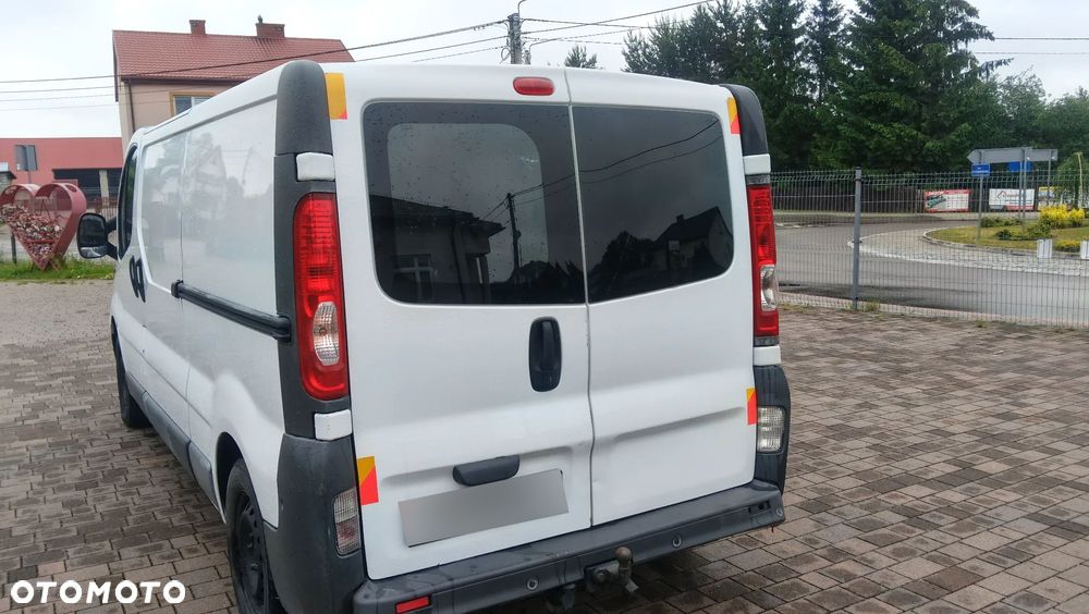 Opel Vivaro - 5