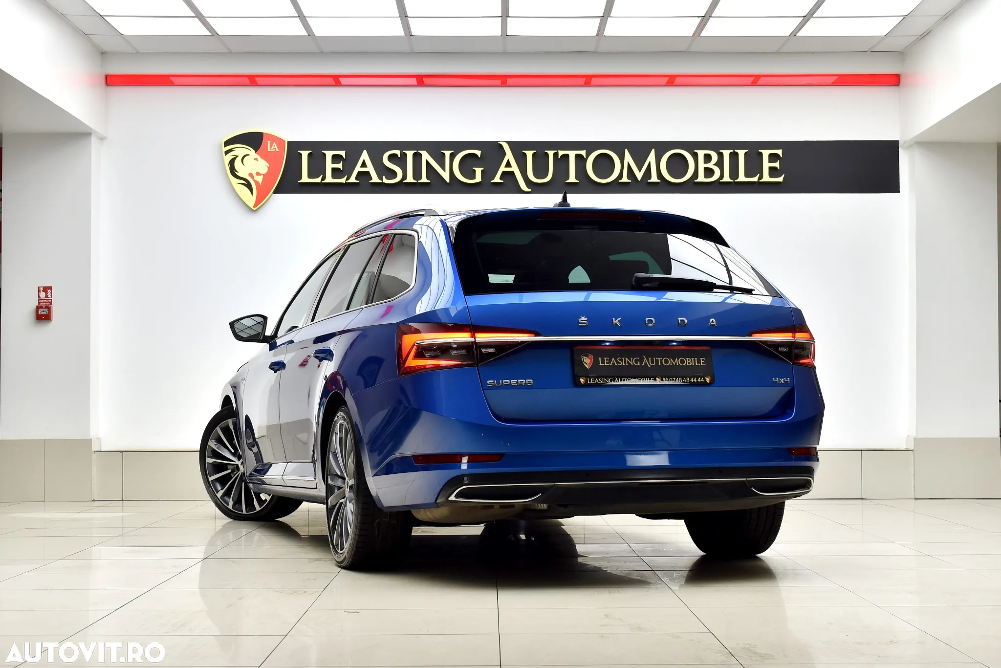 Skoda Superb Combi 2.0 TDI 4X4 DSG Laurin & Klement - 5