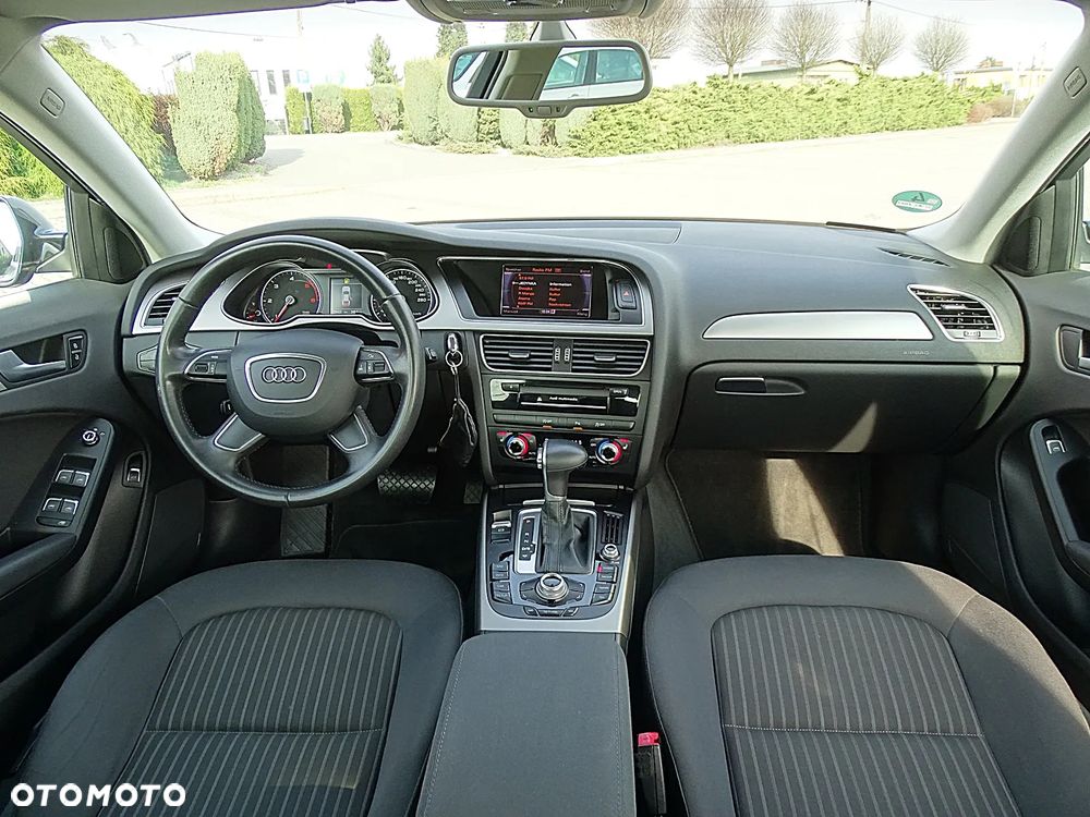 Audi A4 Limousine - 7