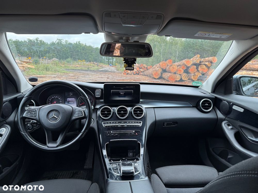 Mercedes-Benz Klasa C 200 (BlueTEC) d T 7G-TRONIC - 7