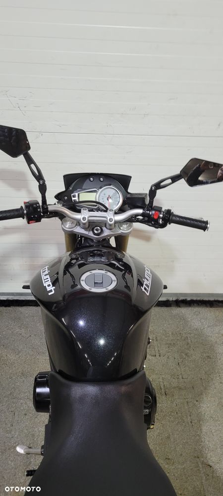 Triumph Street Triple - 39