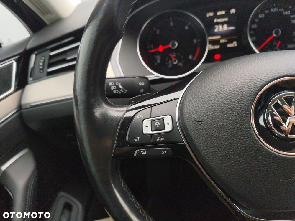 Volkswagen Passat 2.0 TDI BMT Highline DSG - 20