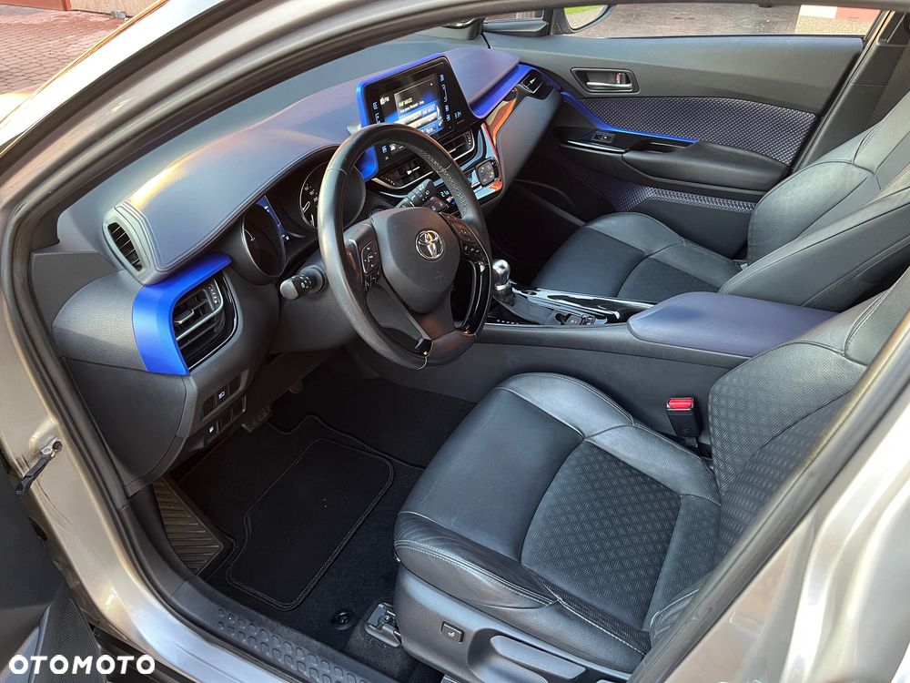 Toyota C-HR 1.8 Hybrid Premium - 10