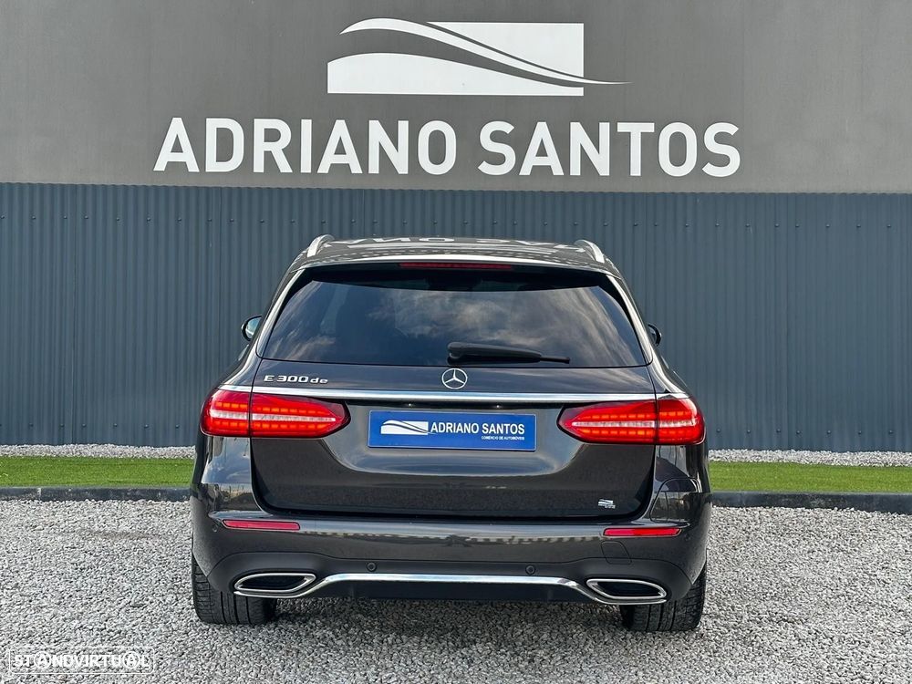 Mercedes-Benz E 300 de AMG Line - 6