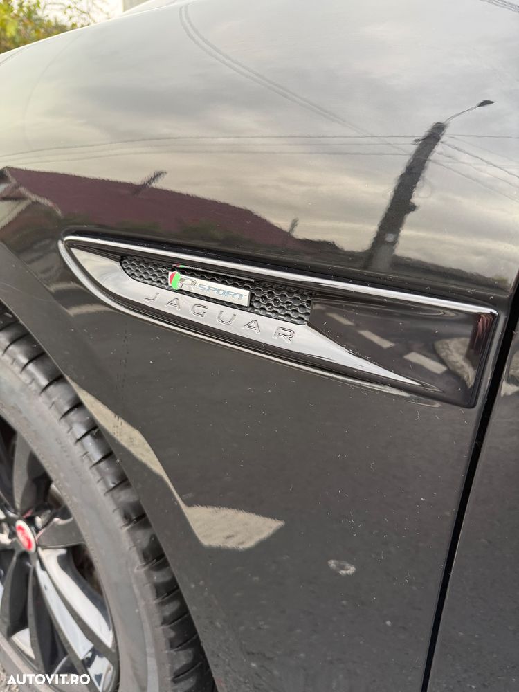 Jaguar F-Pace 20d AWD R-Sport - 28