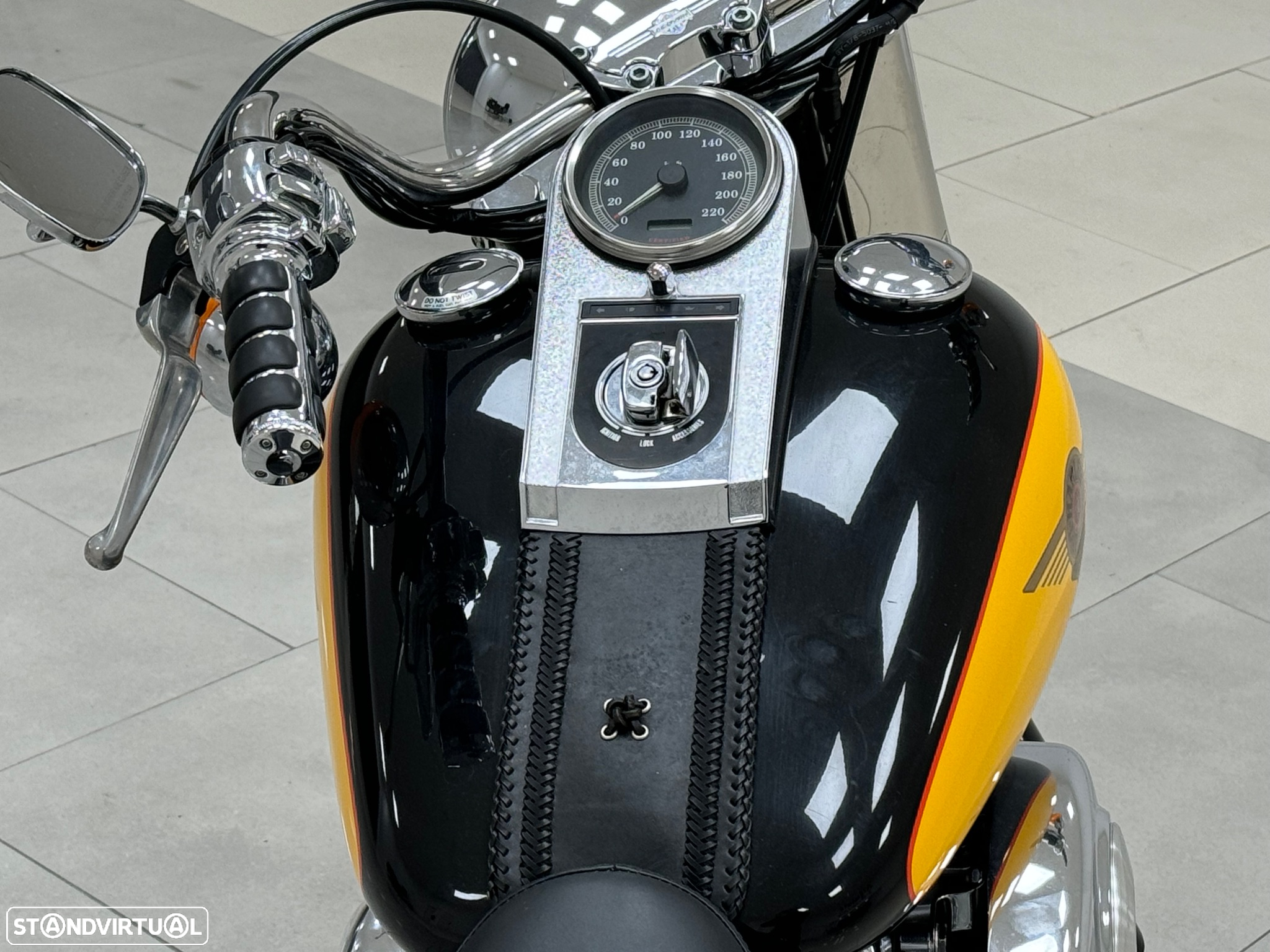 Harley-Davidson Fat Boy - 15