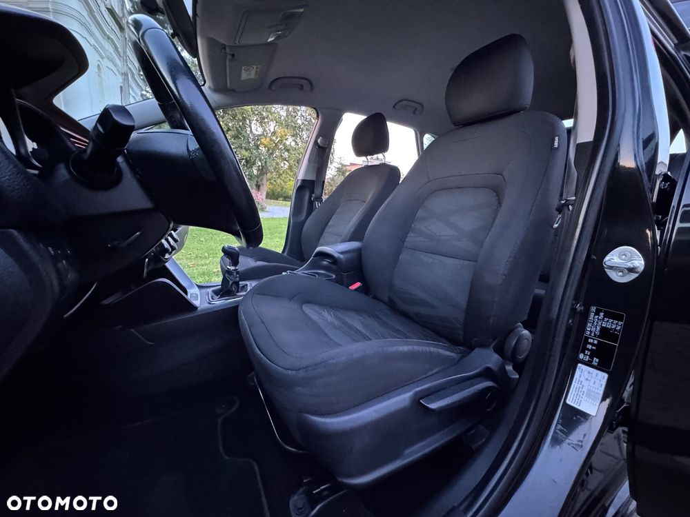 Kia Ceed - 23