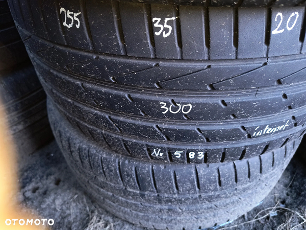 Hankook 255/35/20 nr 583