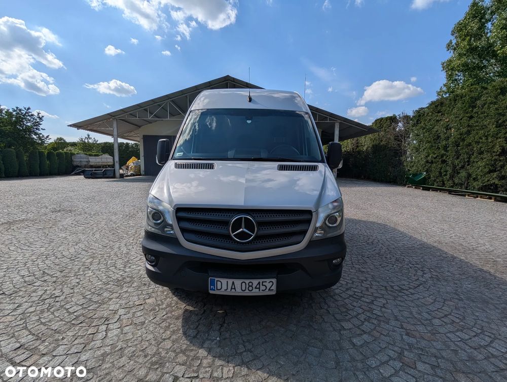 Mercedes-Benz Sprinter - 5