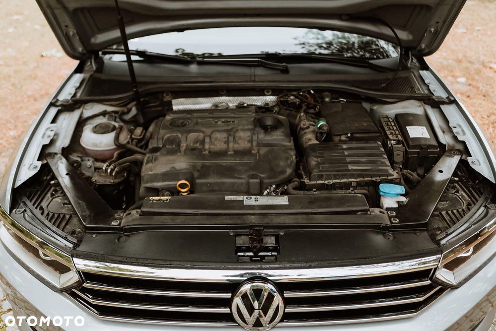 Volkswagen Passat 1.6 TDI (BlueMotion Technology) DSG Comfortline - 34