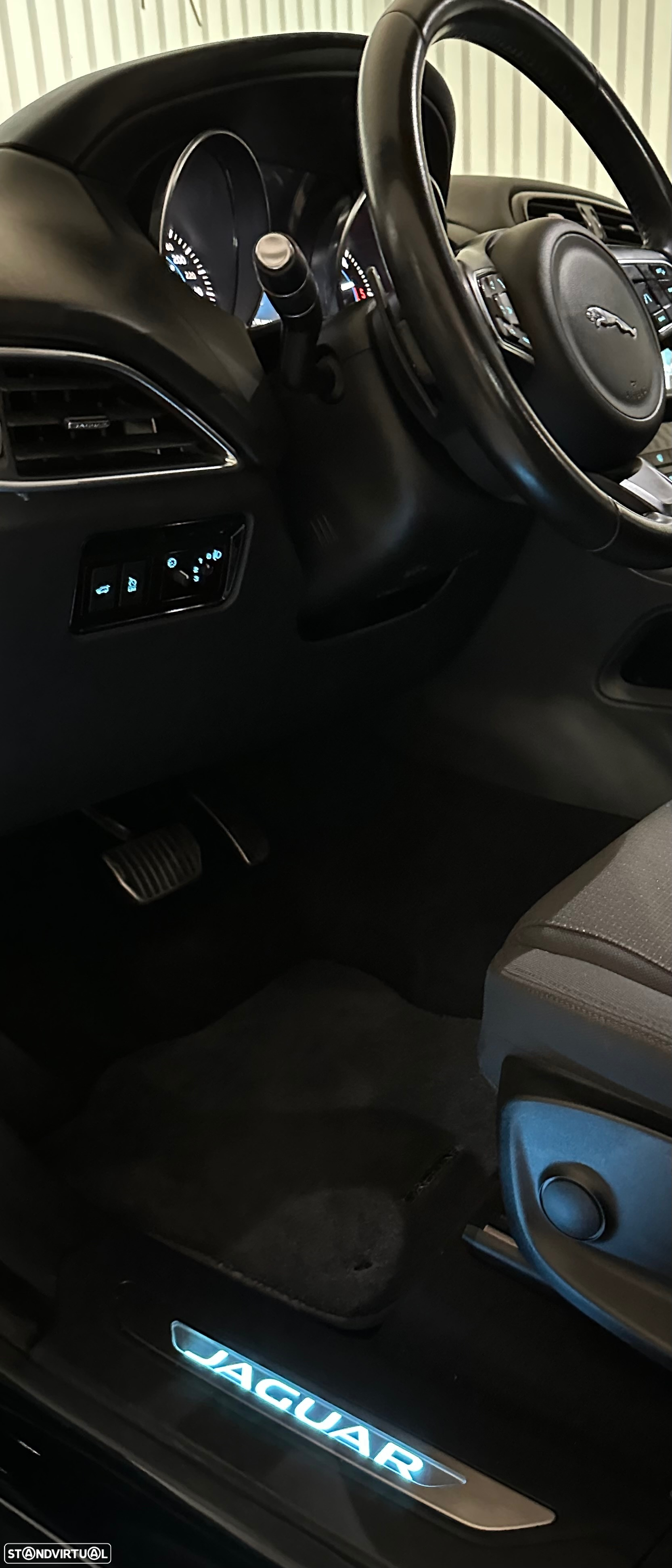 Jaguar F-Pace 2.0 i4D Prestige Aut. - 18