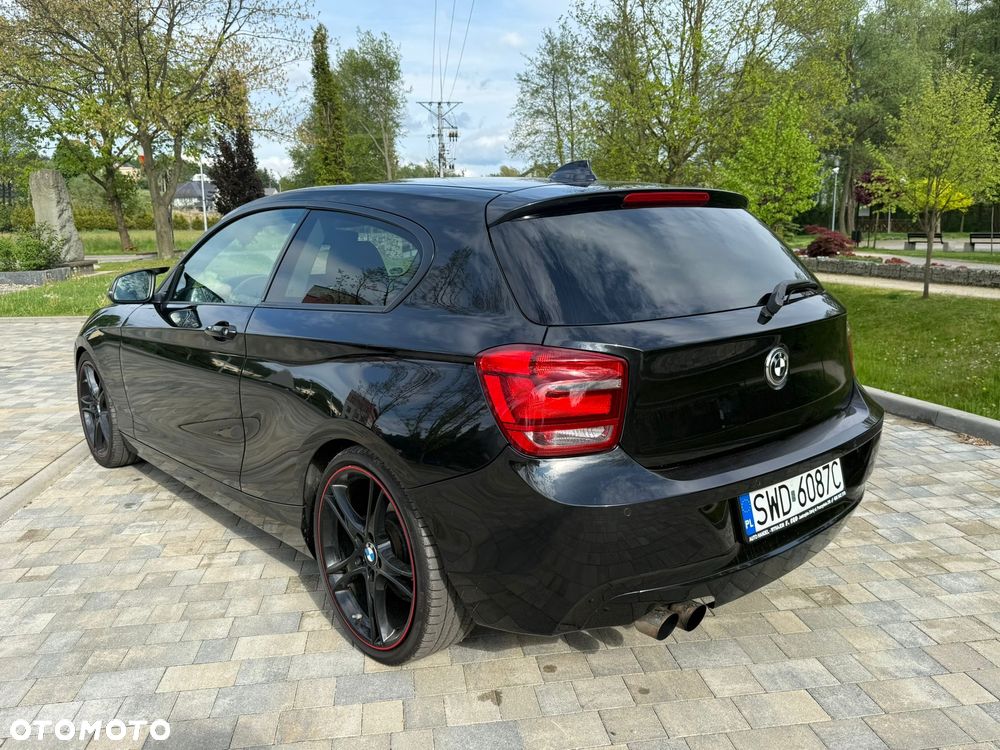 BMW Seria 1 120i M Sport - 11